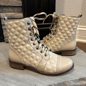 Unity In Diversity Liberty Quilted Combat Bootie Boots Padded Cream EU 40 US 9.5